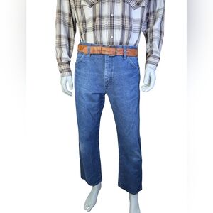Vintage Wrangler Straight Leg Western Jeans | Medium Wash | 34" x 30"